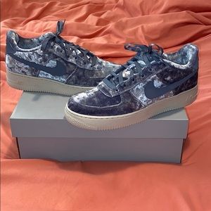 *NEW* Nike Air Force 1’s Crushed Velvet Lows